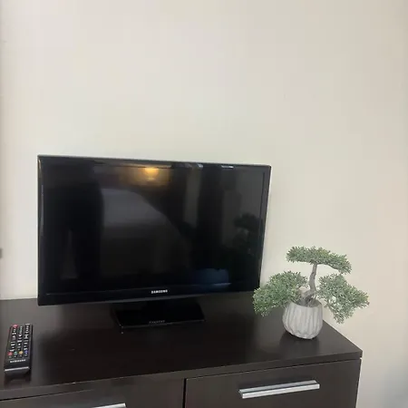 Gruber Forrest With Real Wood Hottub بيت للعطل *
