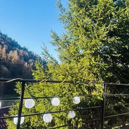 بيت للعطل Gruber Forrest With Real Wood Hottub